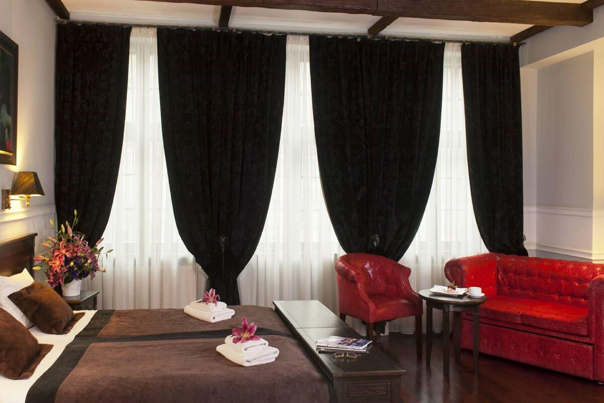 Holland House Old Town Aparthotel Danzica