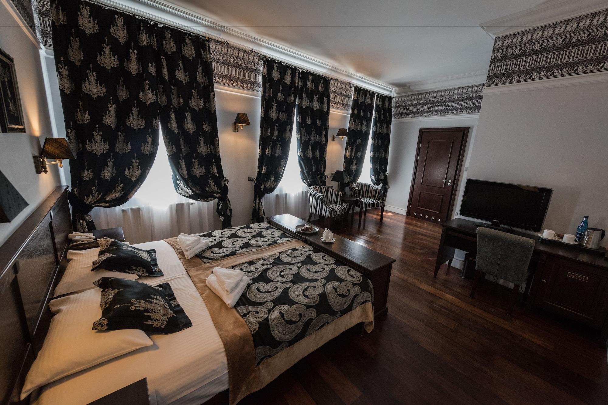 Holland House Old Town 4* Danzig